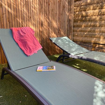 Camping Les Amandiers Castelnau-de-Guers 外观 照片